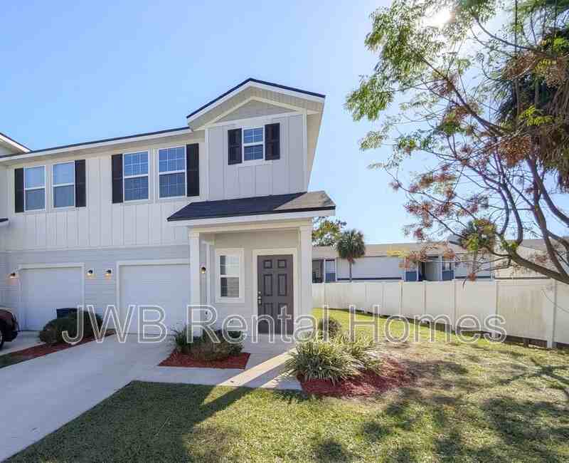 6023 Carolines Ct - Photo 2 of 18