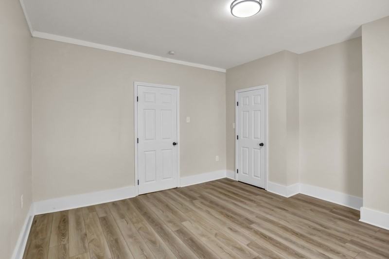 411 E Springdale Ave - Photo 7 of 10