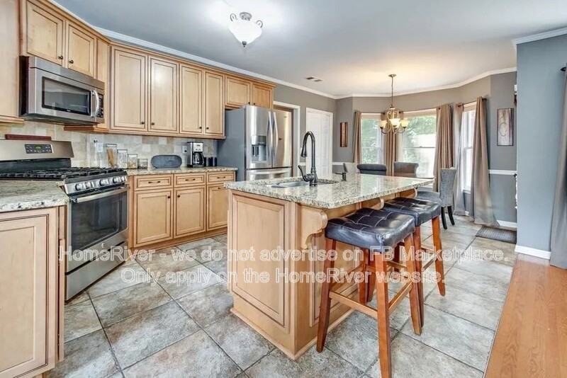 790 River Overlook Dr - Photo 3 of 10