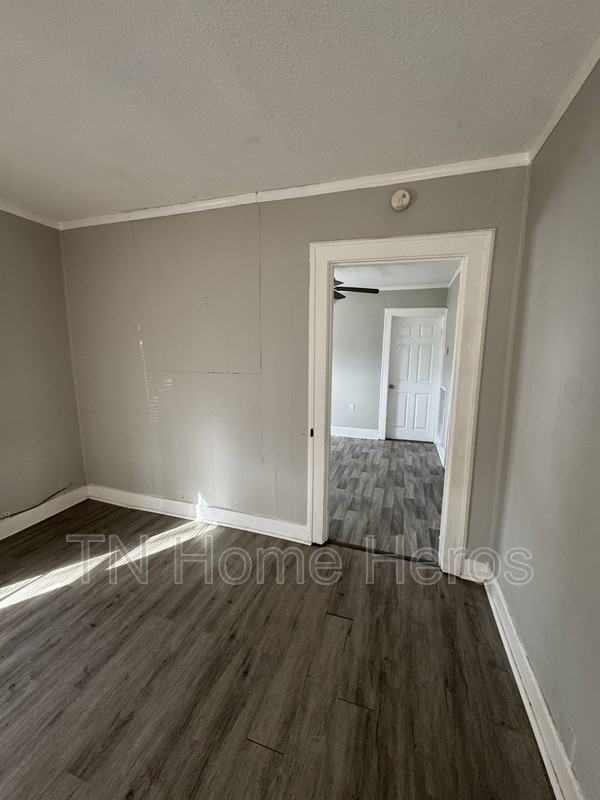 2409 Hoitt Ave - Photo 5 of 5