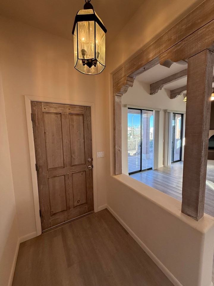 1903 Coyote Ridge Dr - Photo 6 of 47