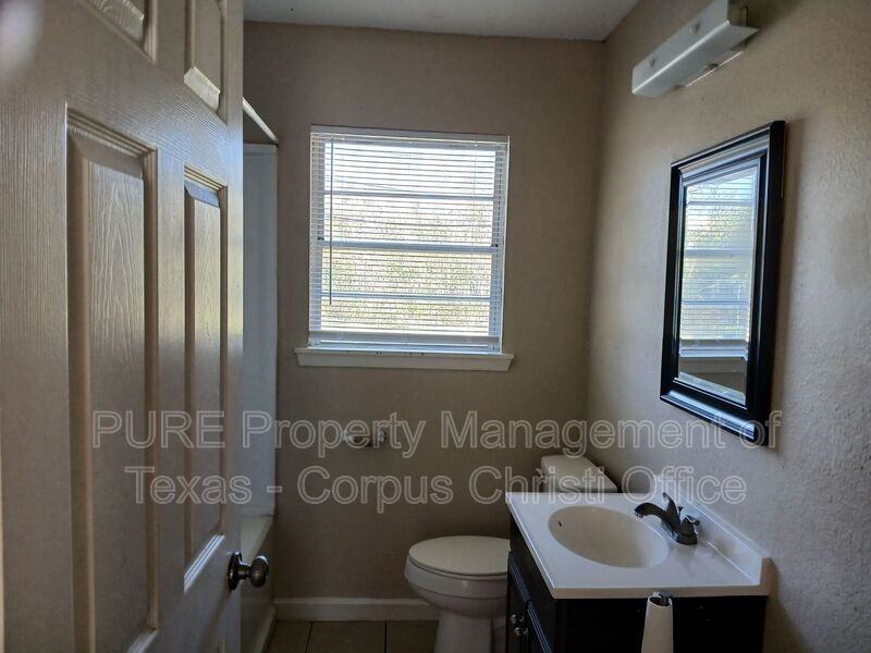 4937 Blundell Dr - Photo 6 of 14