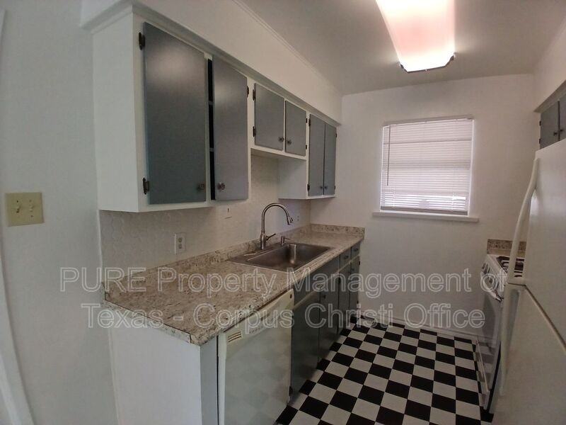 1726 Lesle Ln - Photo 5 of 19