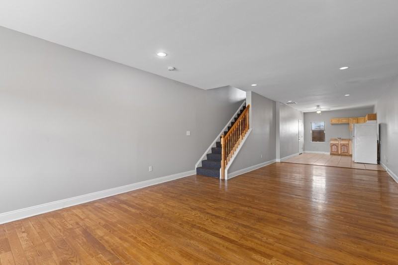 1005 N Arlington Ave - Photo 2 of 24