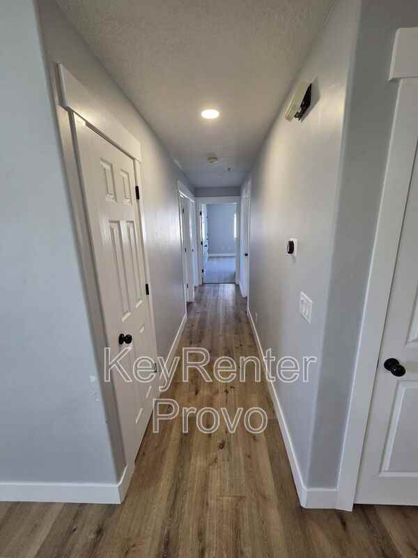 8196 N Cedar Springs Rd - Photo 6 of 13