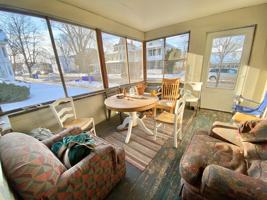 featured image of 48 Intervale Ave