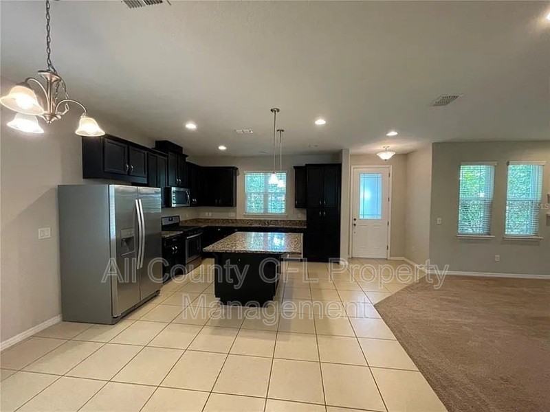 1717 Hammock Park Way - Photo 4 of 11