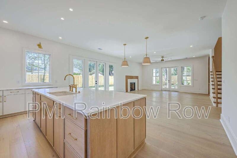 755 Adluh St - Photo 7 of 50