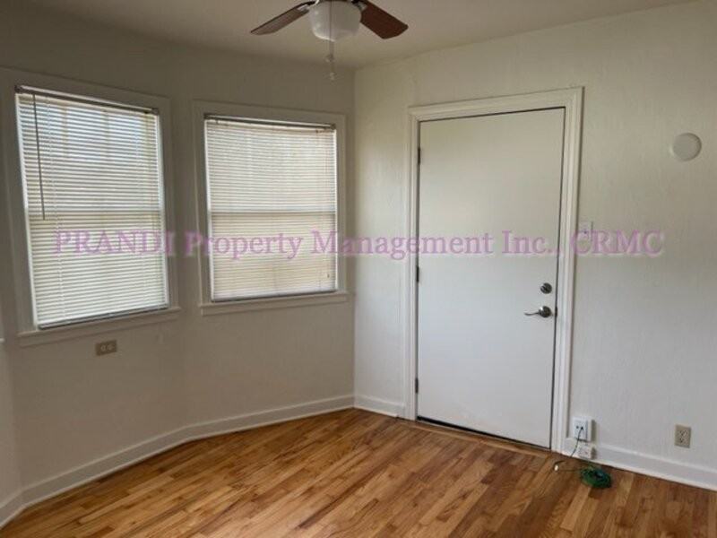 1131 Upper Magnolia Ave - Photo 6 of 15