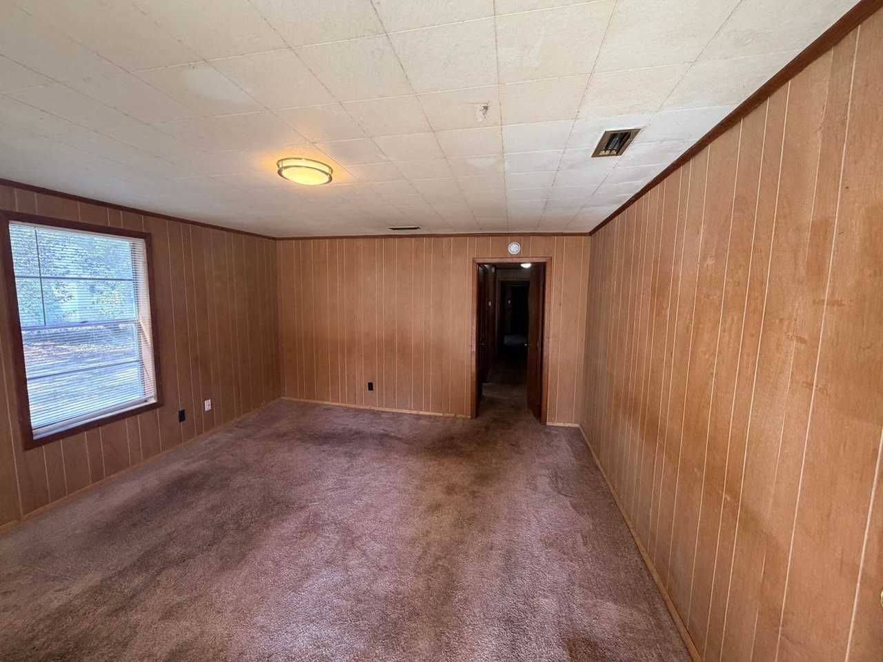 1406B River St - Photo 2 of 11