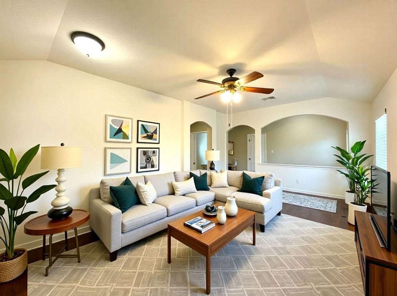 1058 Stone Br - Photo 4 of 39