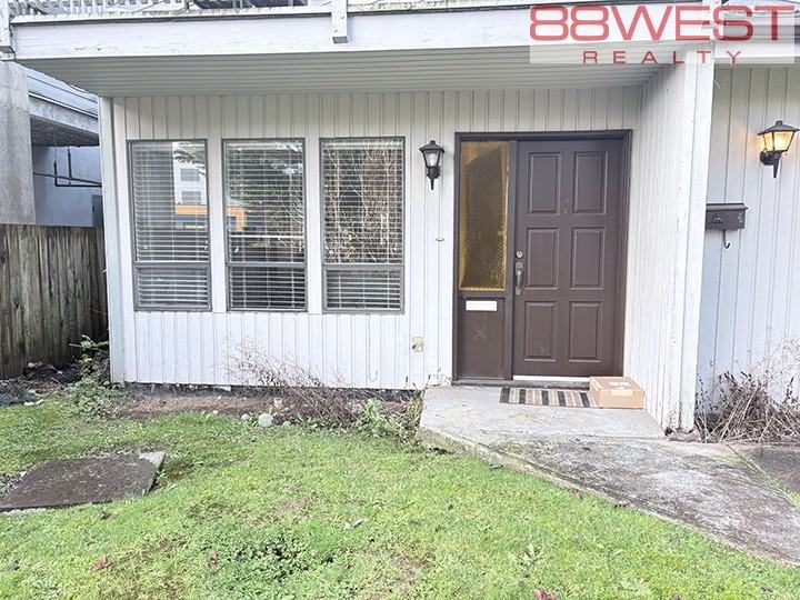 1655 Garden Avenue - Photo 2 of 29