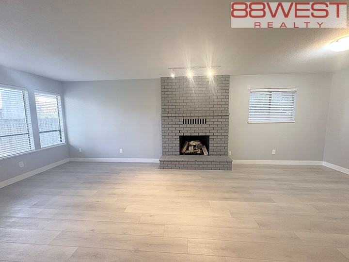 1655 Garden Avenue - Photo 7 of 29