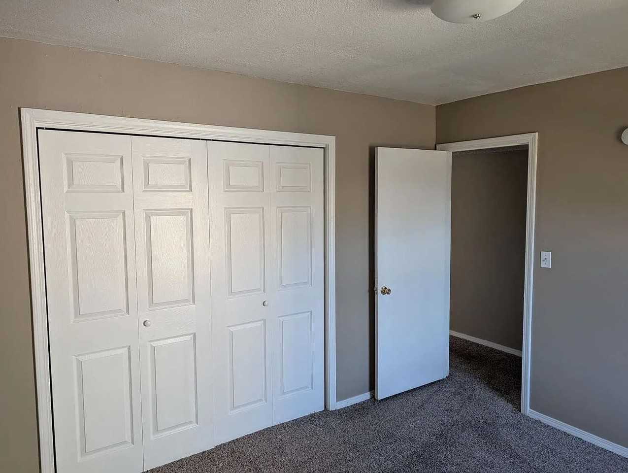 Collinsville Gardens - Photo 6 of 12