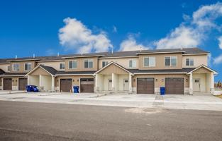 featured image of 912 Home Run Ave