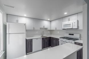 Lakeside Apartments - Photo 1 of 1