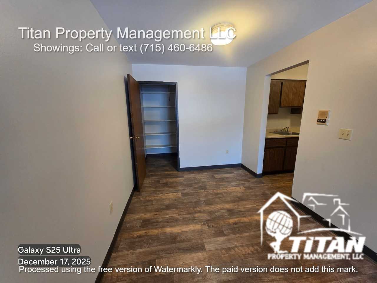 200 East Morning Glory Drive - Photo 2 of 8