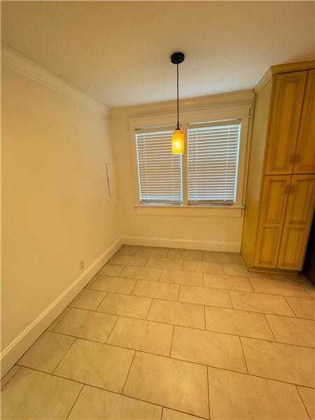 502 E 66th St - Photo 4 of 15