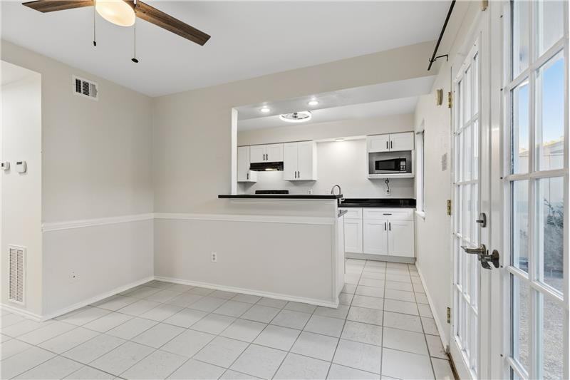 6422 Burgoyne Rd Unit 150 - Photo 4 of 44