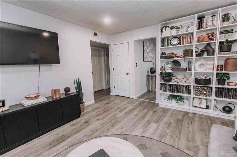 1930 Independence Rd #A - Photo 6 of 37