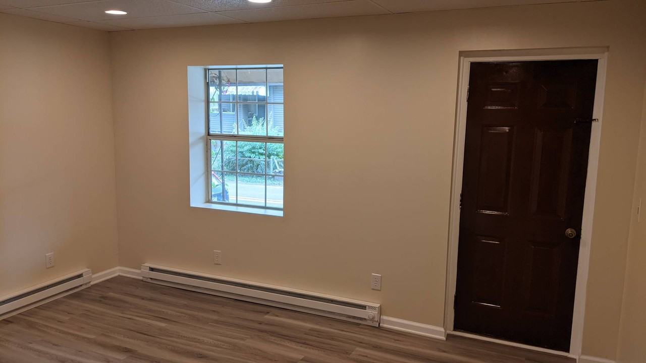 315 Main Street Apartments - Photo 2 of 10