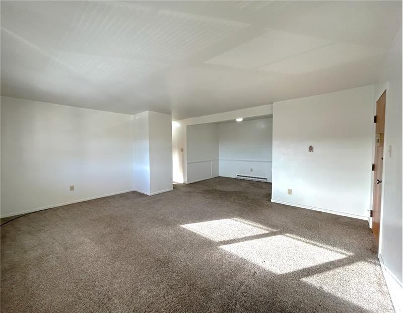 405 Colonial Dr #33 - Photo 7 of 12