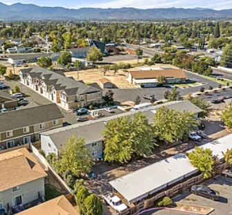 598, ID # 2010 Crater Lake Avenue - Photo 2 of 18