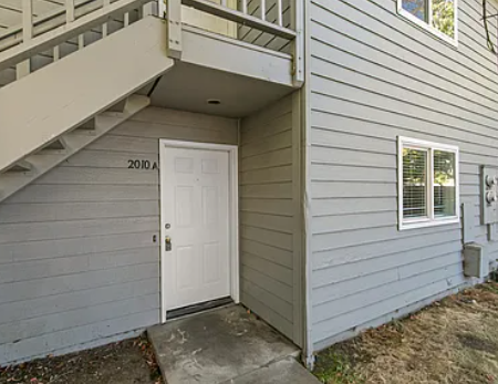 598, ID # 2010 Crater Lake Avenue - Photo 4 of 18