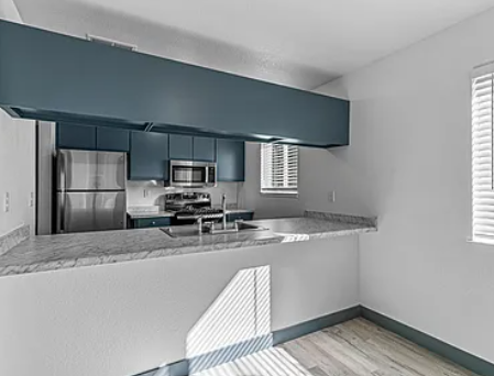 598, ID # 2010 Crater Lake Avenue - Photo 7 of 18