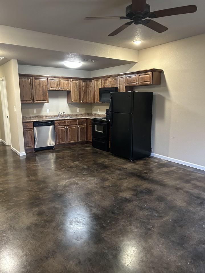 4700 Morton Drive (new) - Photo 3 of 10