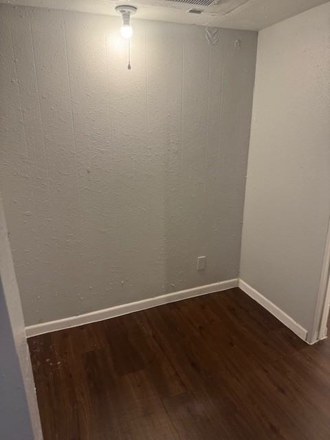 5220 Weber Road - Photo 4 of 26