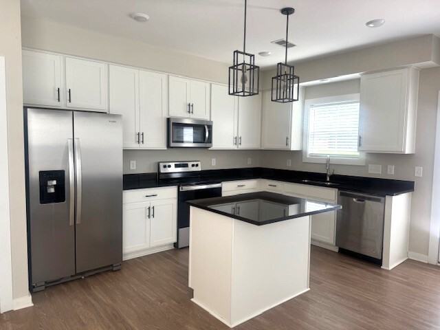 West Winds - Photo 3 of 8