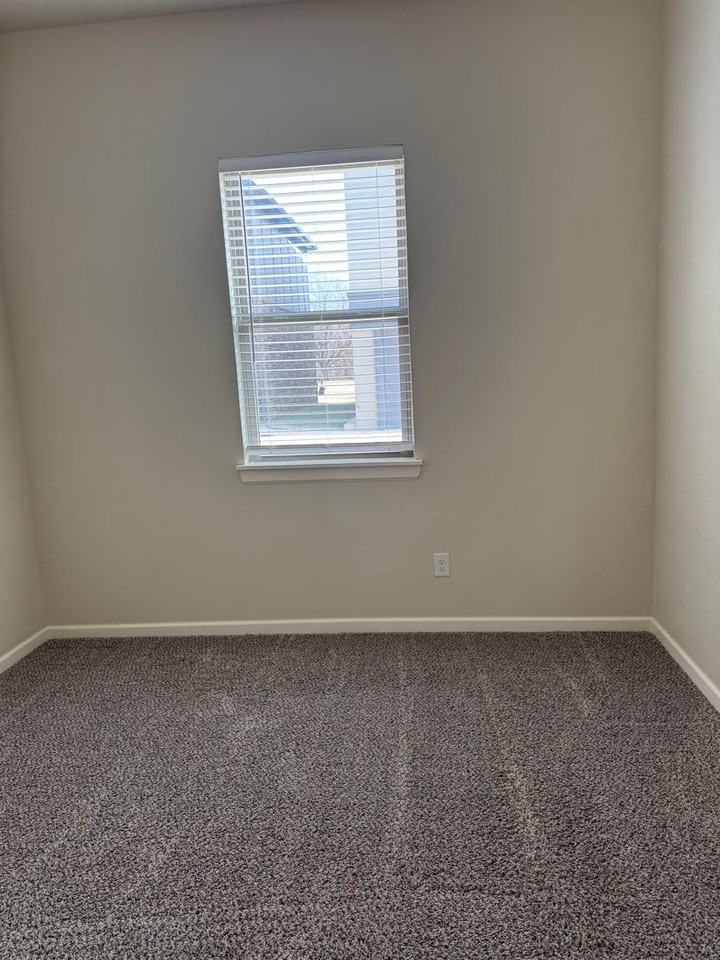 4715 Enclave Pl - Photo 6 of 25