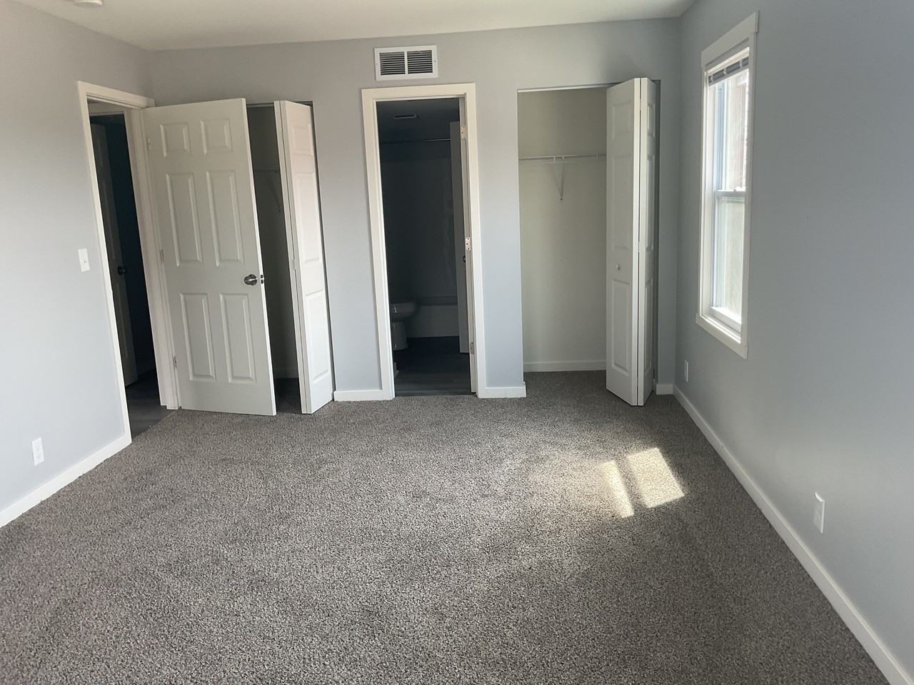 Chalet - Photo 3 of 11