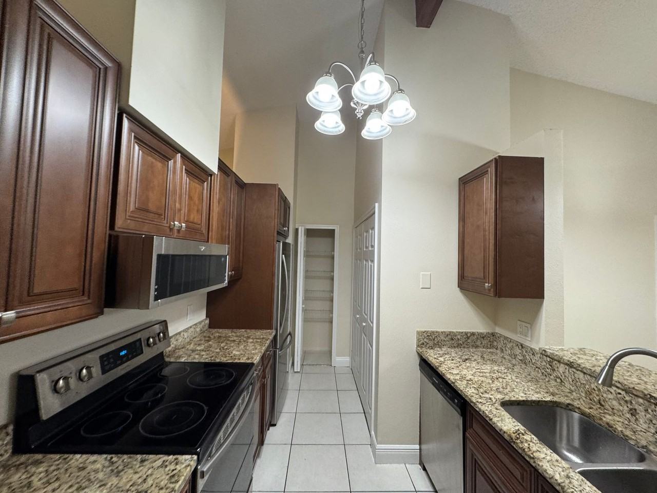 7761 Country Pl - Photo 3 of 22