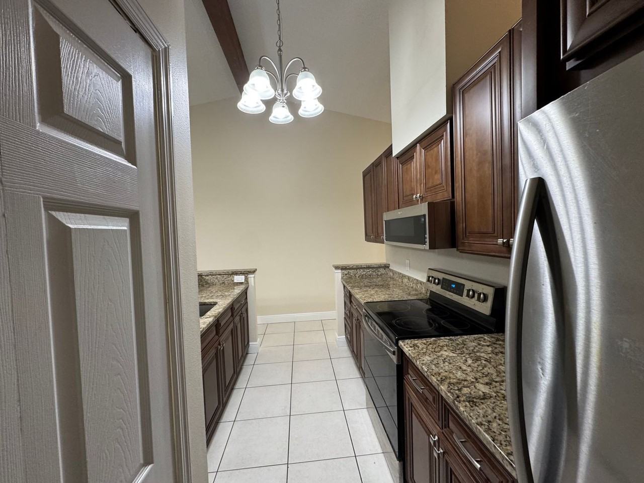 7761 Country Pl - Photo 5 of 22