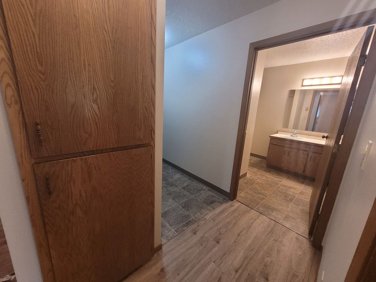 Fargo Auburn Apartments - Photo 6 of 23