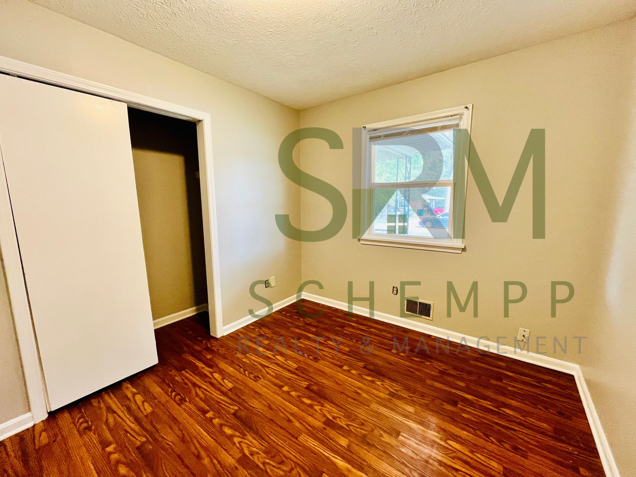 3420 Buckeye Rd - Photo 3 of 18