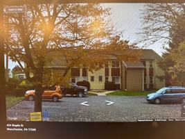 featured image of 454 Maple St