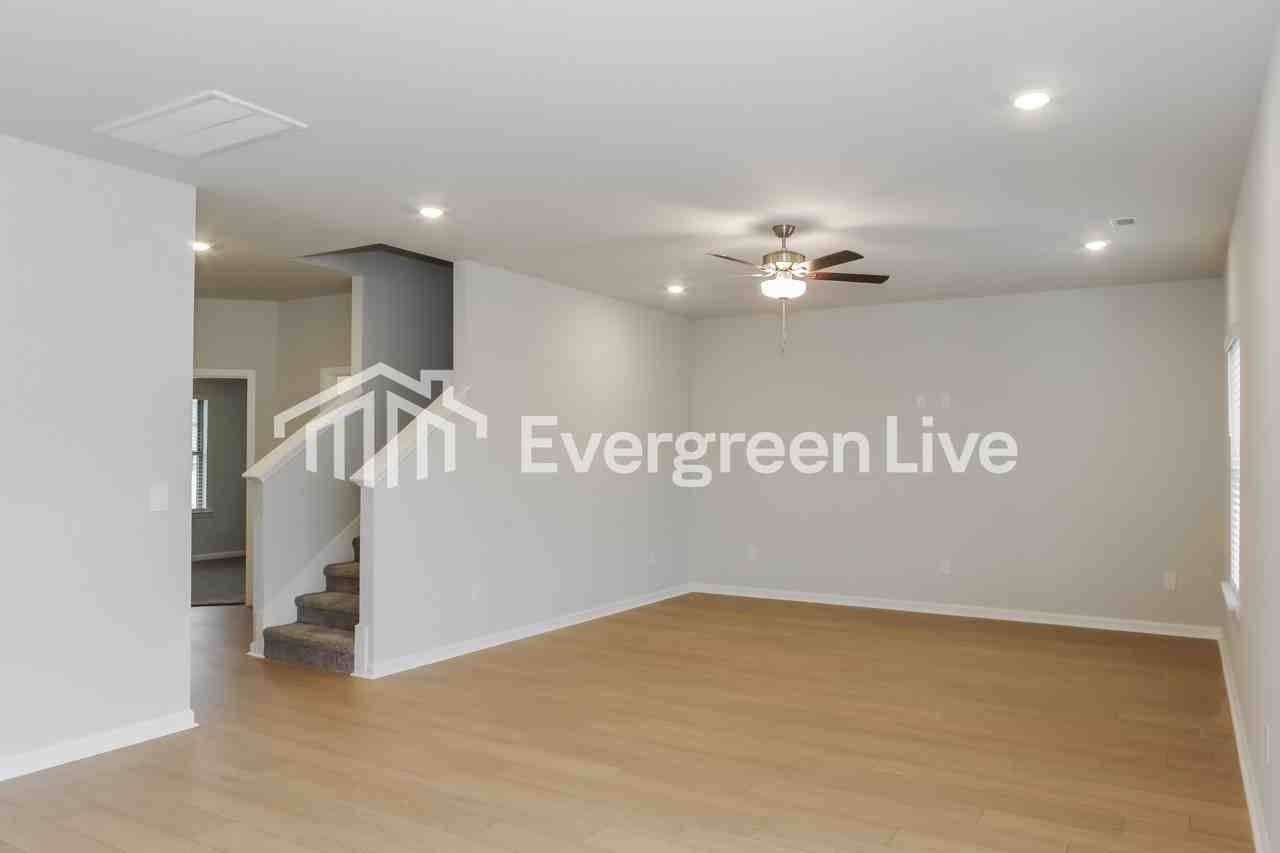 103 Cool Cir - Photo 5 of 16