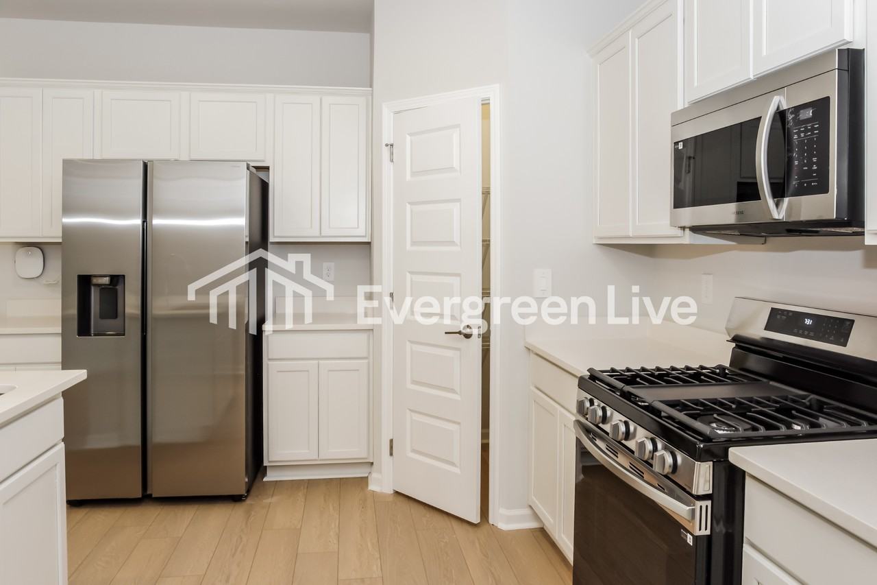 103 Cool Cir - Photo 7 of 16