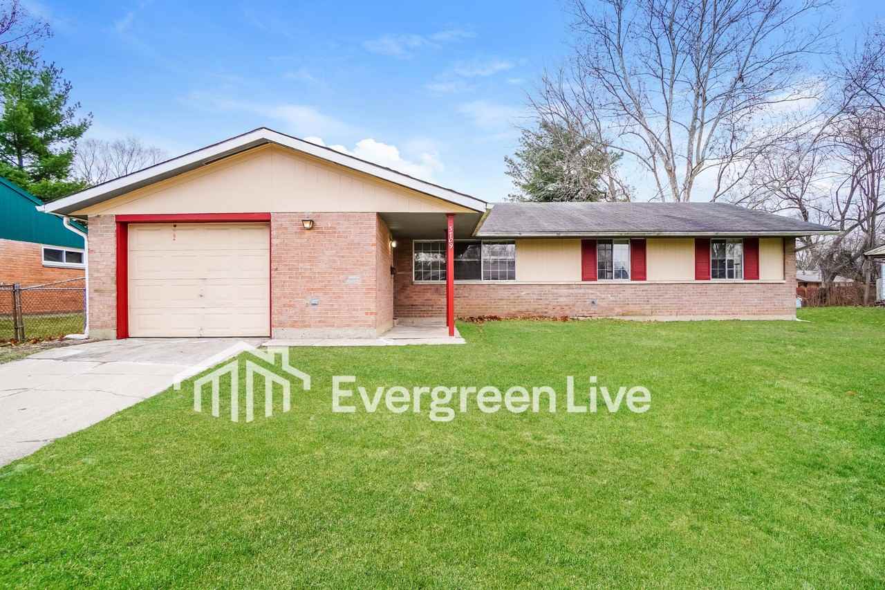 3709 Panama Dr - Photo 2 of 16