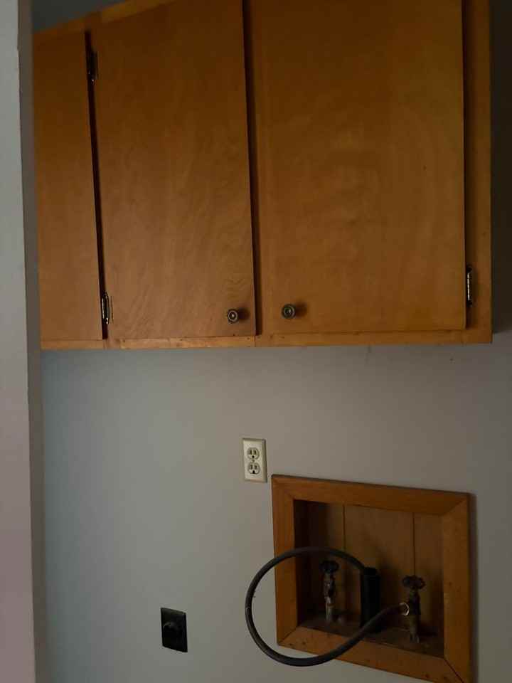 1303 E Division St - Photo 7 of 21