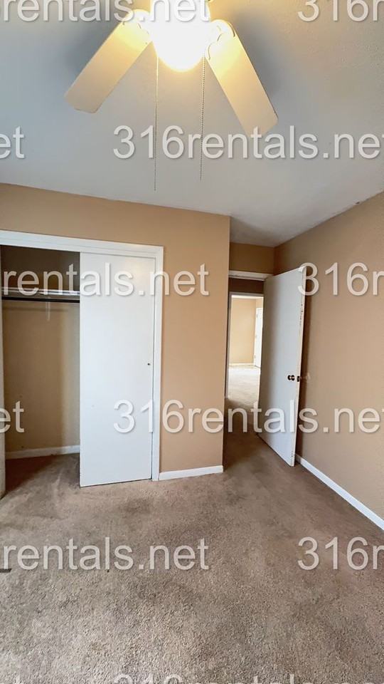 1426 Willow Rd #1426 - Photo 7 of 9