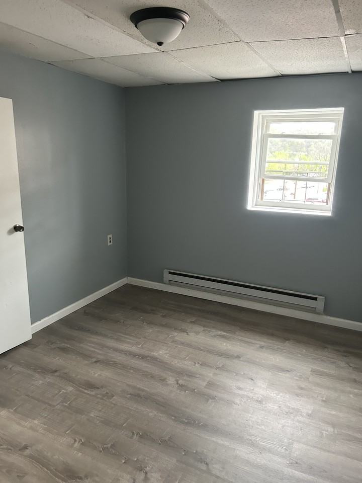 131 Wood St #306 - Photo 3 of 9