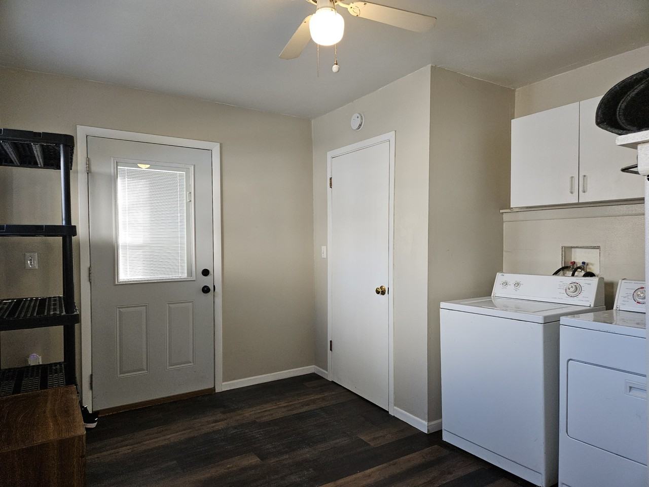 210 Clarence St #210 - Photo 6 of 18