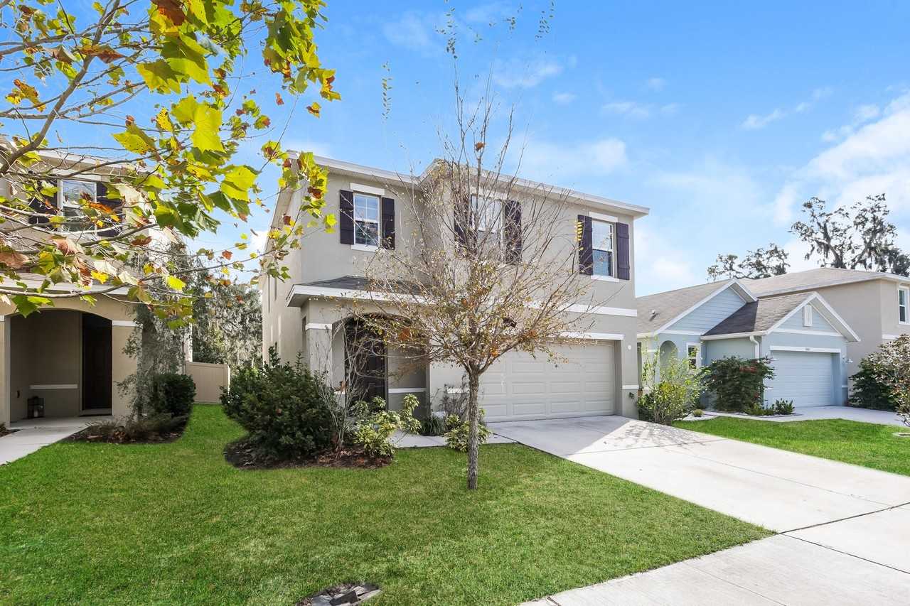 12409 Pagoda Pl - Photo 2 of 17