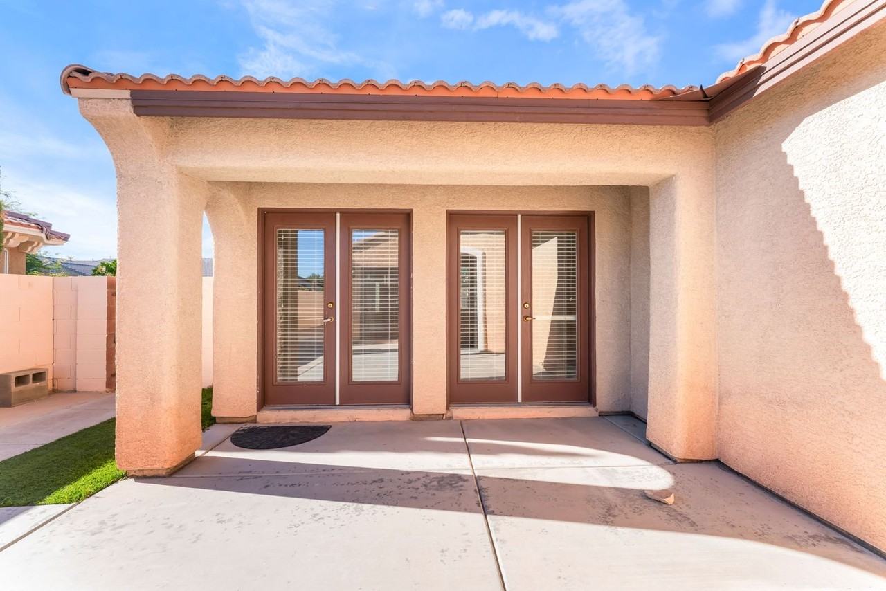 9502 Alhambra Valley St - Photo 4 of 23