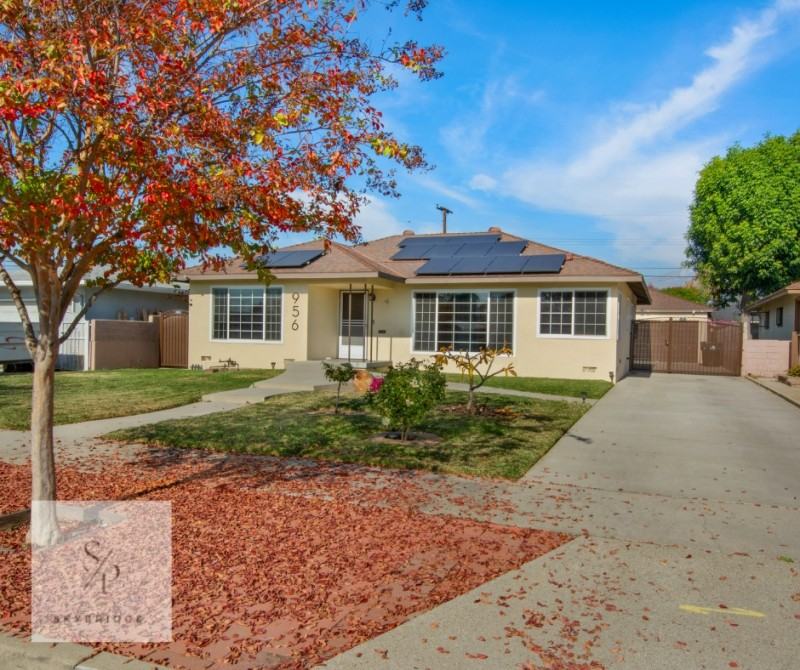 956 W Harvard Pl - Photo 2 of 19