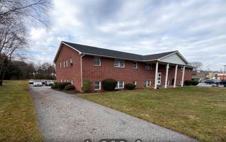 featured image of 802 S Main St